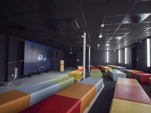 holodeck amphithéatre 42 perpignan